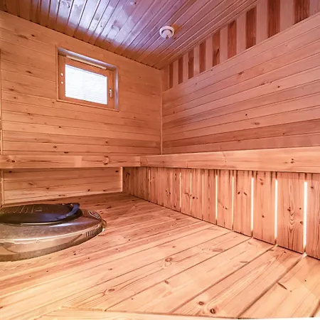 Lumikuru By Aavalevi Holidays *