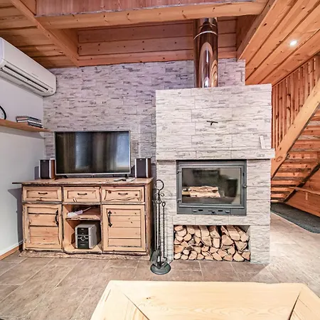 Lumikuru By Aavalevi Holidays Levi